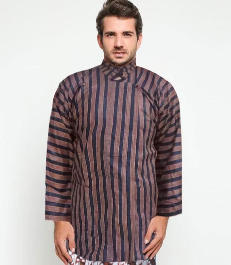 Jual Busana Adat Jawa Pakaian Adat Jawa Baju Surjan Tenun Lurik Ukuran Dewasa Online Februari 2021 Blibli Pakaian adat jawa tengah selanjutnya adalah surjan. busana adat jawa pakaian adat jawa baju surjan tenun lurik ukuran dewasa