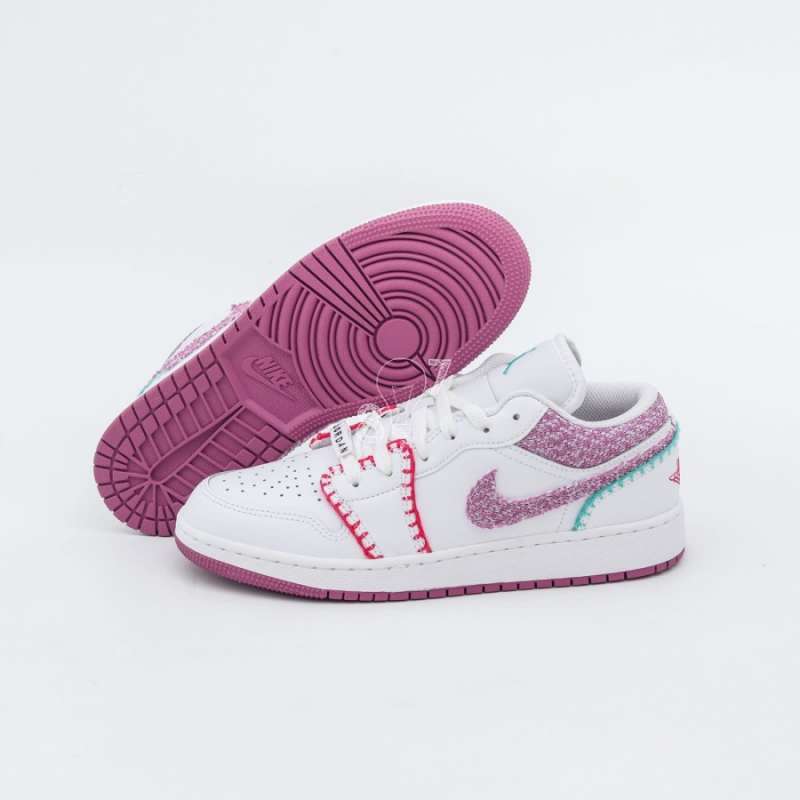 Jual Air Jordan 1 Low (GS) White Light Bordeaux di Seller 807GARAGE  SNEAKERS - Sarijadi, Kota Bandung | Blibli