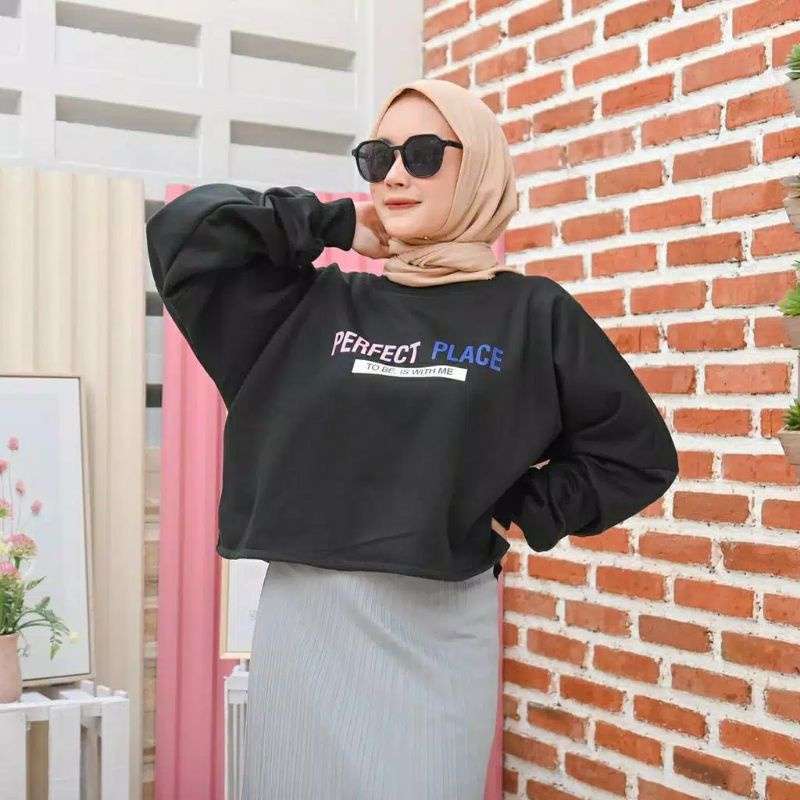 Sweater hotsell crop oversize