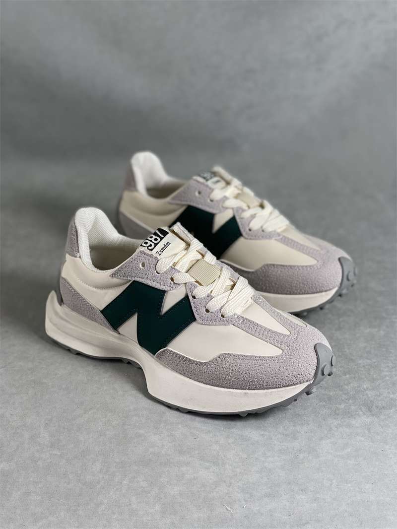 Sepatu new balance casual 2025