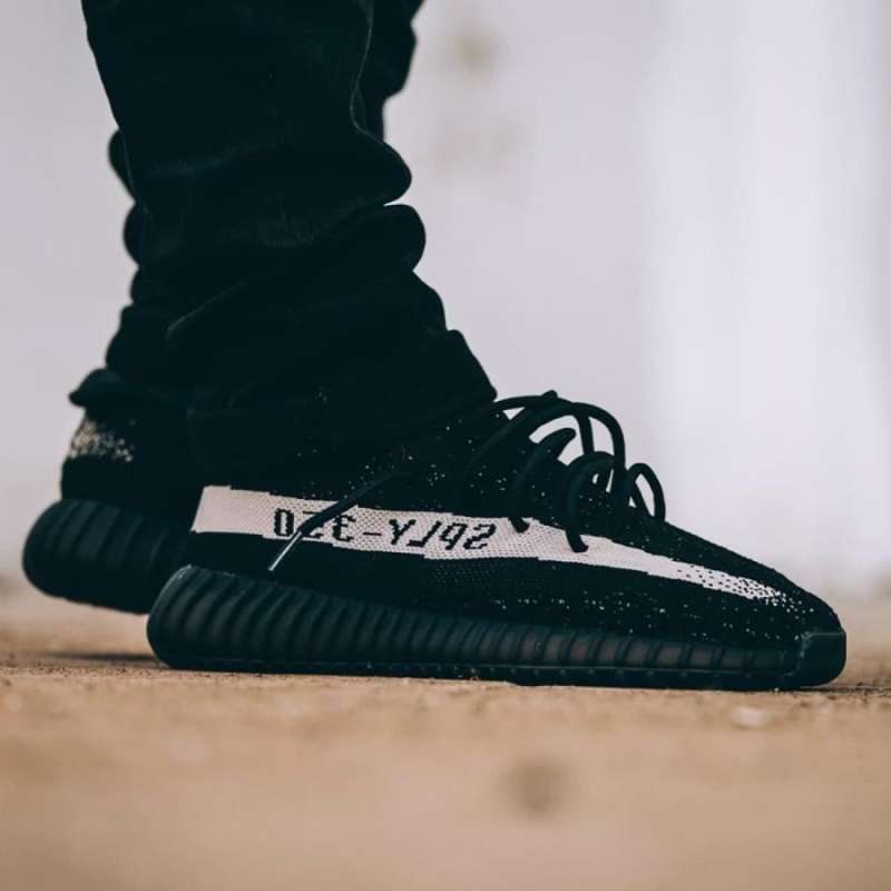 Harga sepatu adidas yeezy premium store