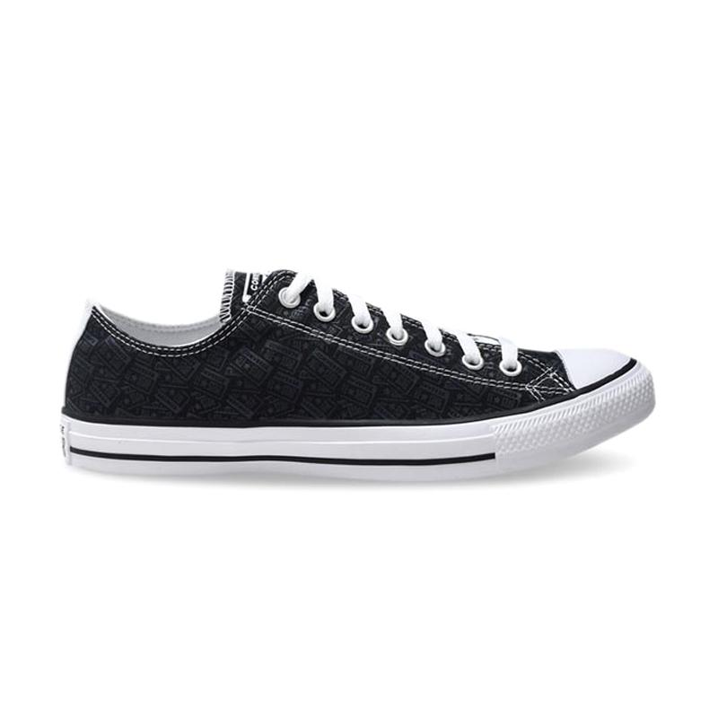 chuck taylor all star ox