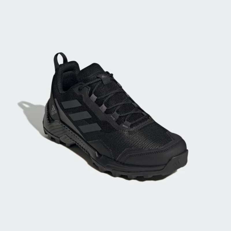 Adidas traxion shop harga