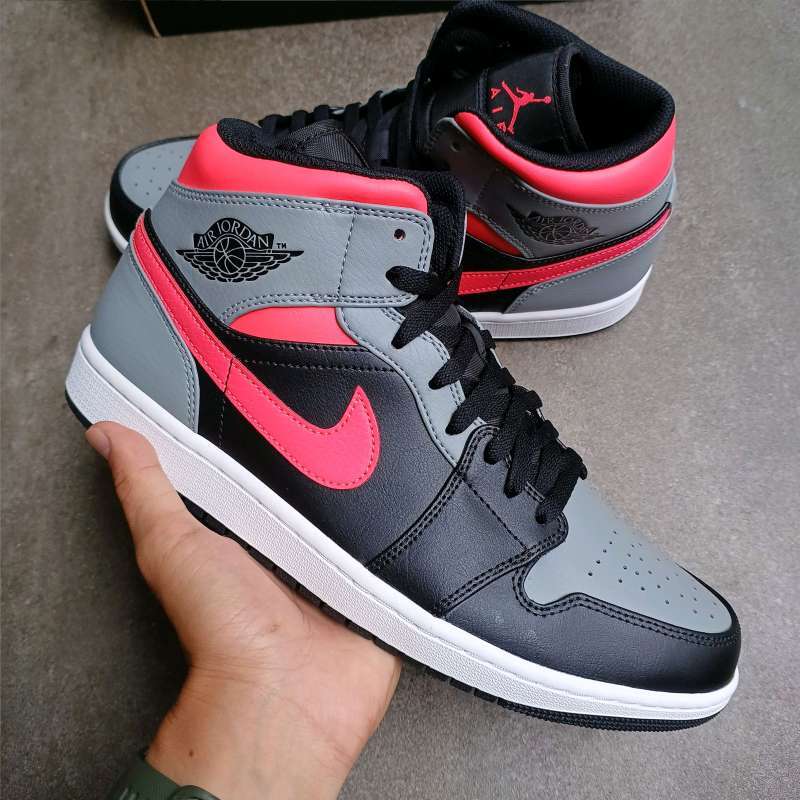 Aj1 pink jamb shadow