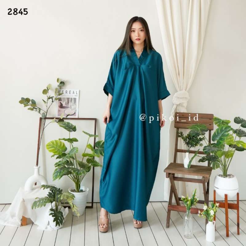 Kaftan satin cheap polos
