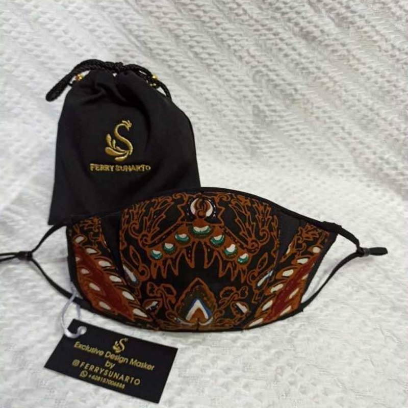 Jual Kamikadomu Cs21 From House Of Ferry Sunarto Masker Batik Original Online September 2020 Blibli Com,Background Merah Abstrak Free