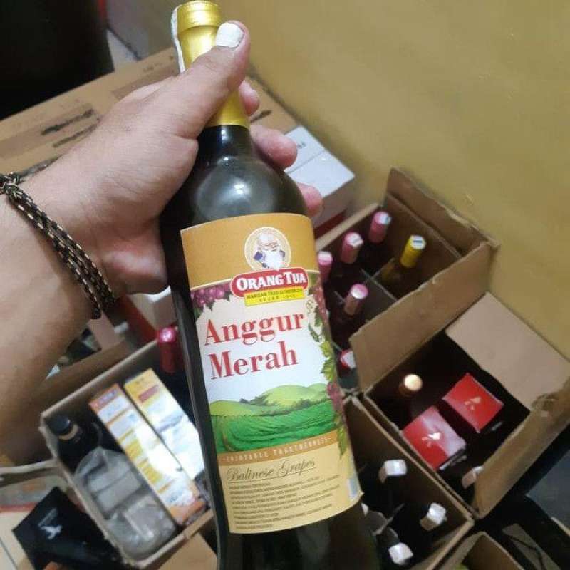 Jual Anggur Merah Gold Cap Orang Tua 620 Ml Online September 2020 Blibli Com