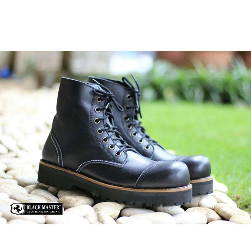 Underground shoes hot sale bandung