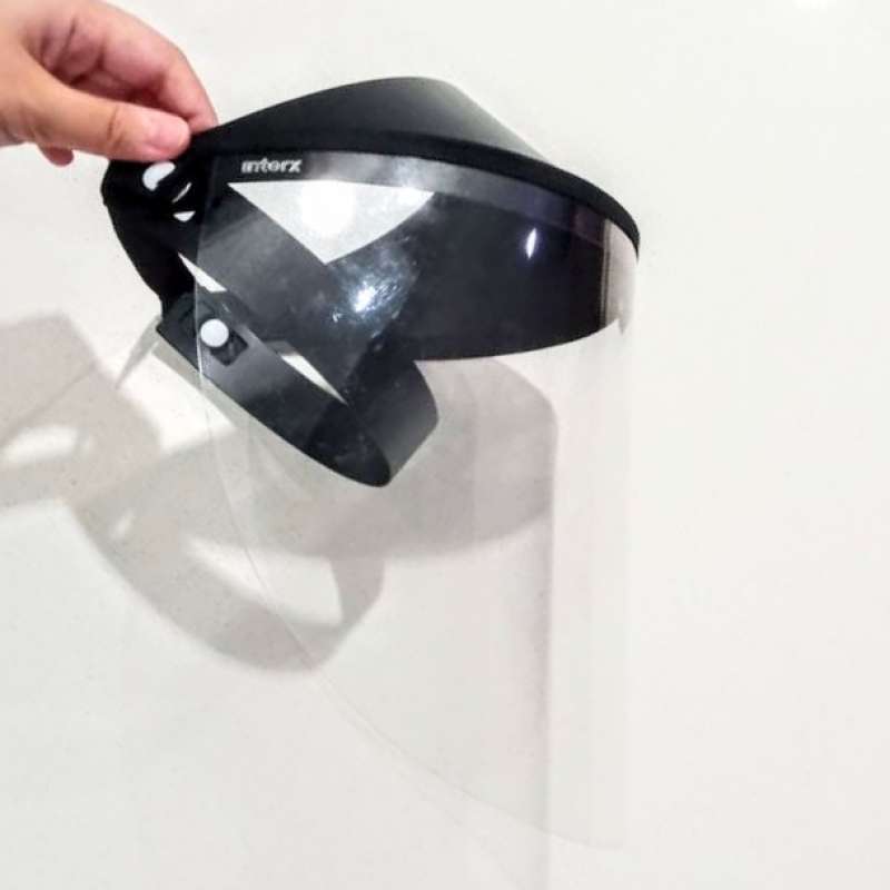 Jual Face Shield Pelindung Wajah Inter X Anti Droplet Anti Virus Ukuran L Online September 2020 Blibli Com