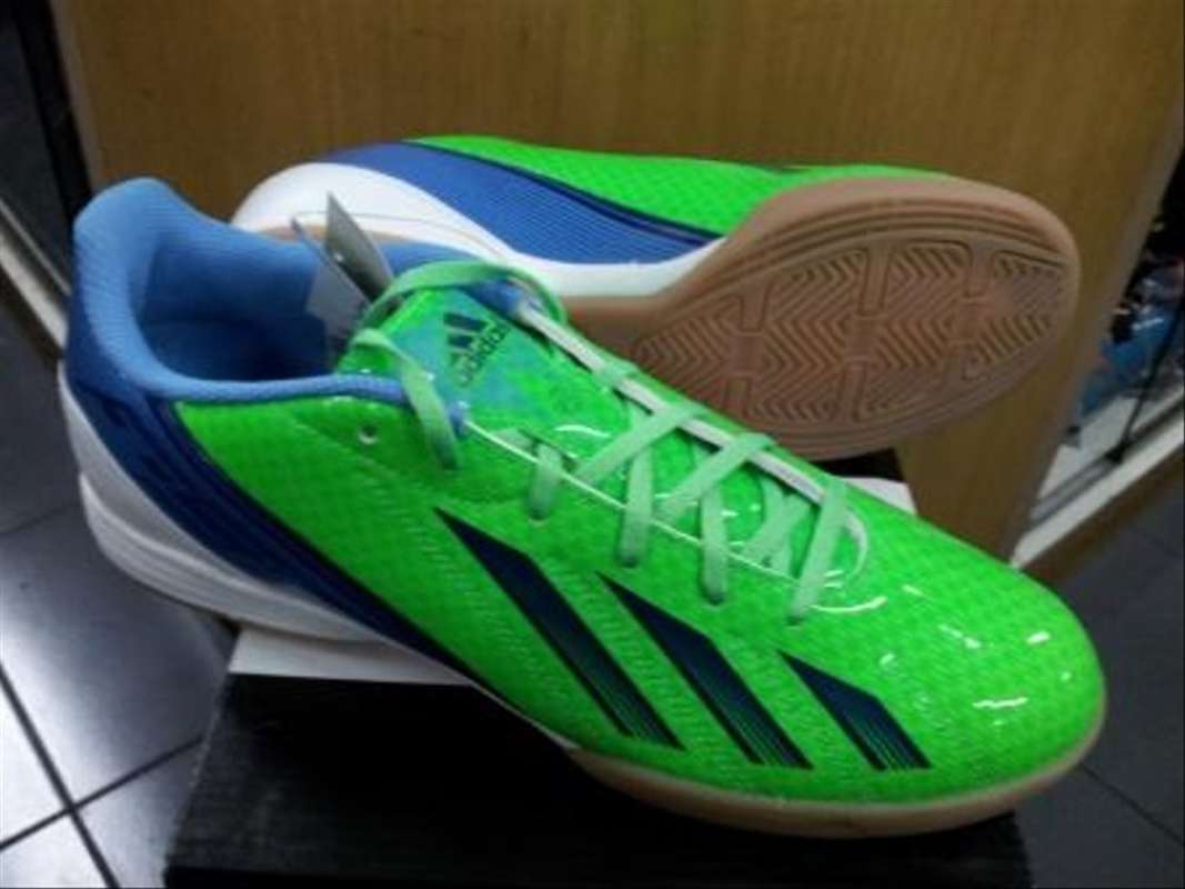 Adidas f10 futsal terbaru clearance