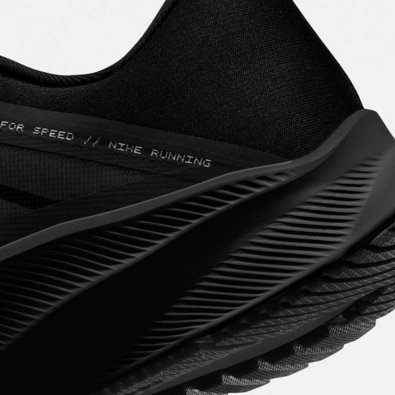 nike quest se jalan