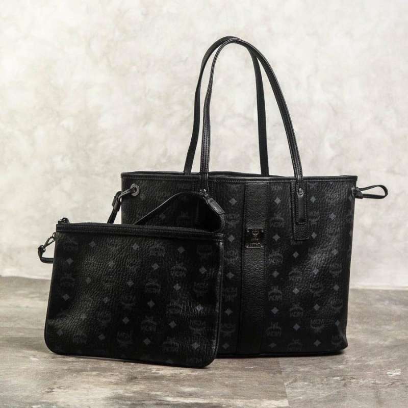 Mcm tote bag hot sale with pouch