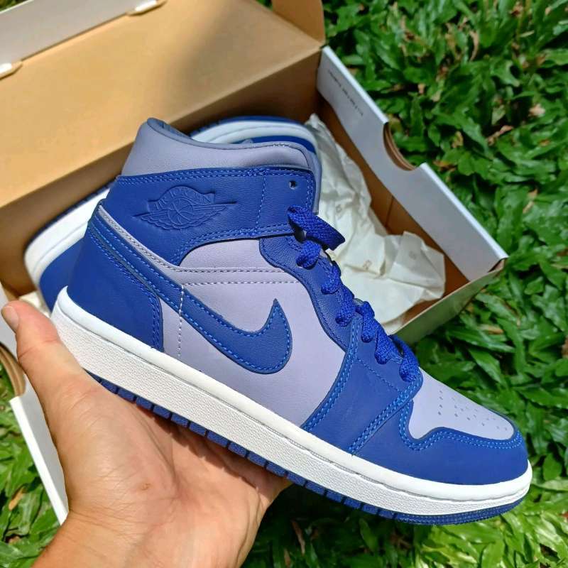 Air Jordan Mid SE Iron Purple Deep Royal (W) || blue