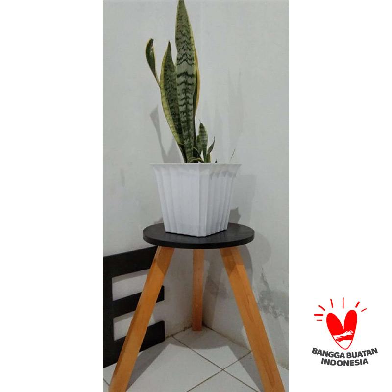 Jual Rak Pot Bunga Kayu Uk 30x40 Cm Meja Pot Bunga Kayu Cantik Minimalis Online April 2021 Blibli
