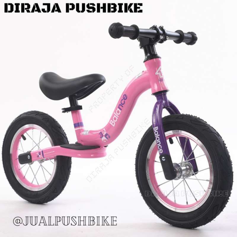 studio balance bike