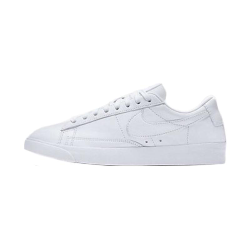 Jual NIKE Blazer Low LE Women Sportswear Shoes AA3961 104 di