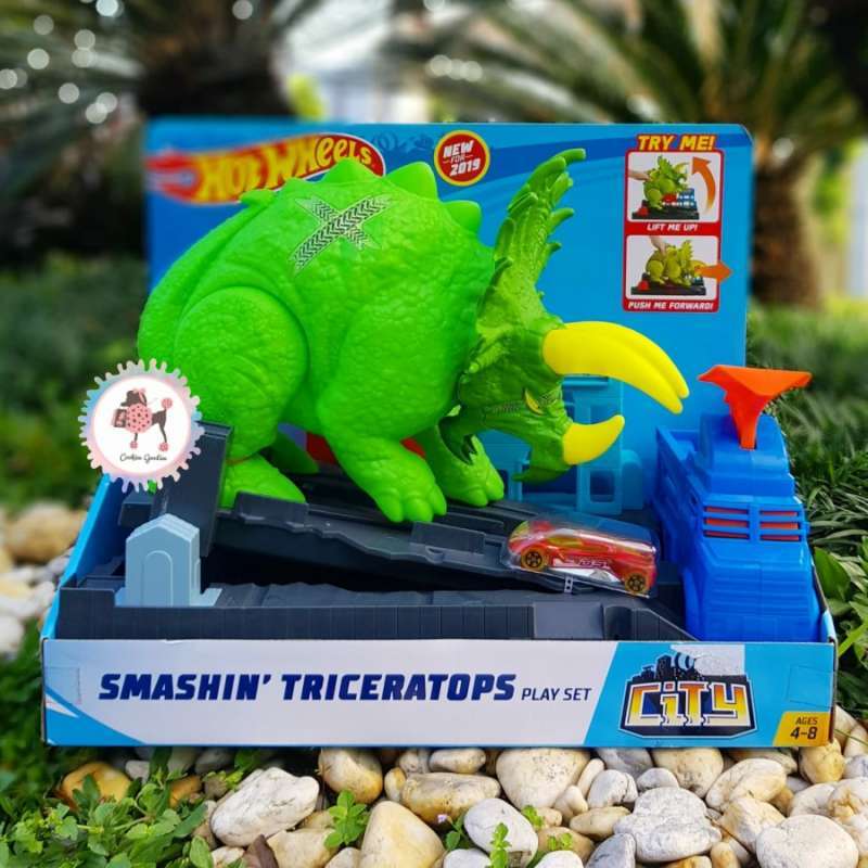 Hot wheels smashin triceratops top