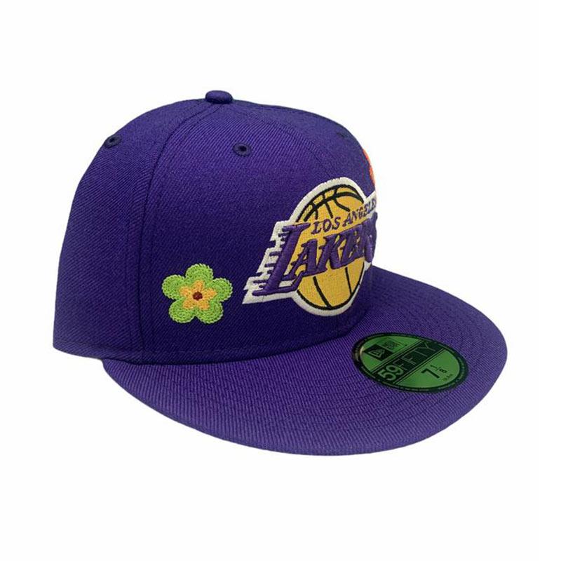 Los Angeles Lakers Topi Basket Pria 