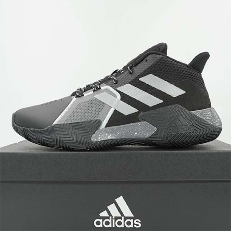 Promo Sepatu Basket Adidas Court Vision