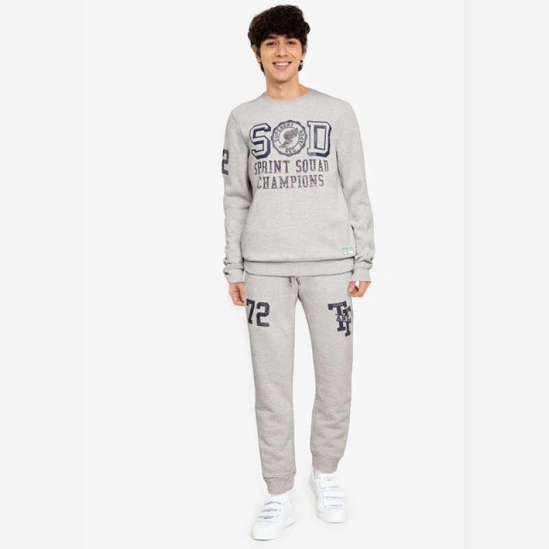 Superdry Track \u0026 Field Sweatshirt Pria 