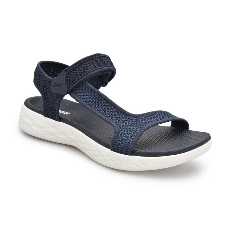 Sepatu top sandal skechers