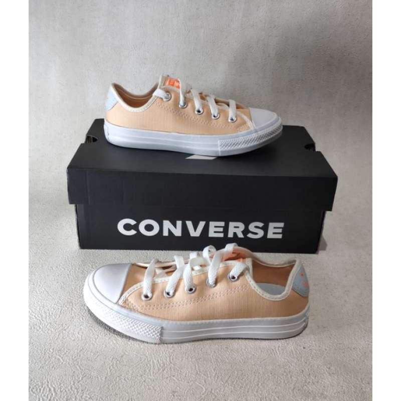 converse desert khaki
