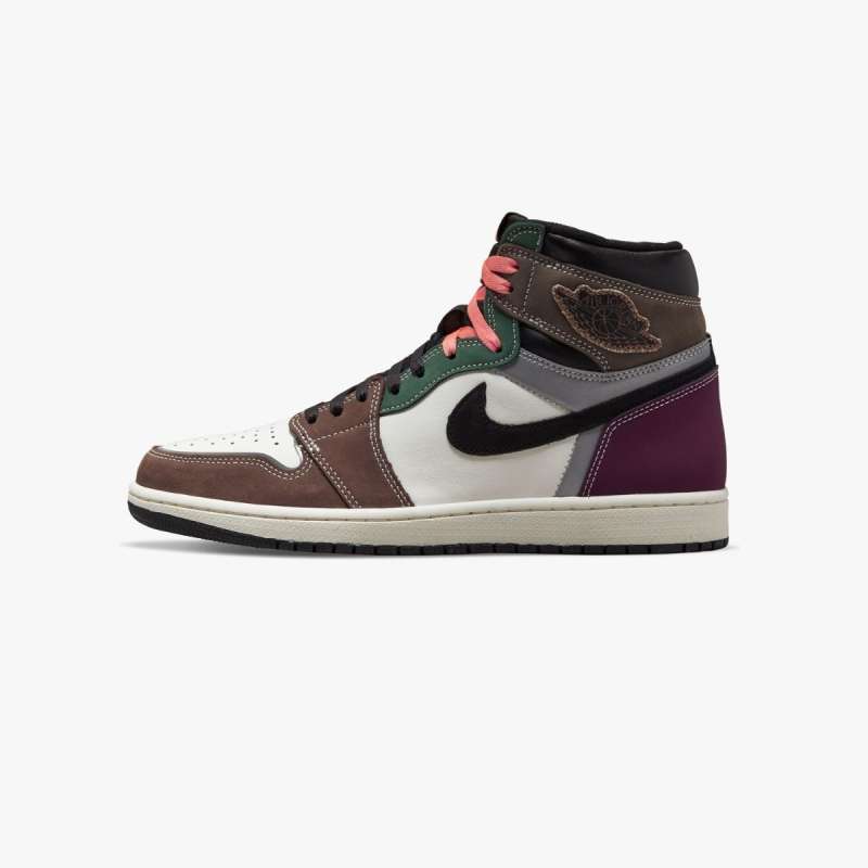 Promo Air Jordan 1 Retro High OG Hand Crafted [DH3097-001] - 41 di Seller  True OG Sports Official Store - Kota Jakarta Utara, DKI Jakarta | Blibli