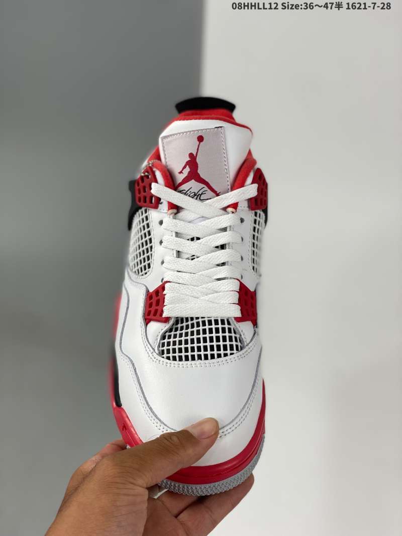 aj4 white red