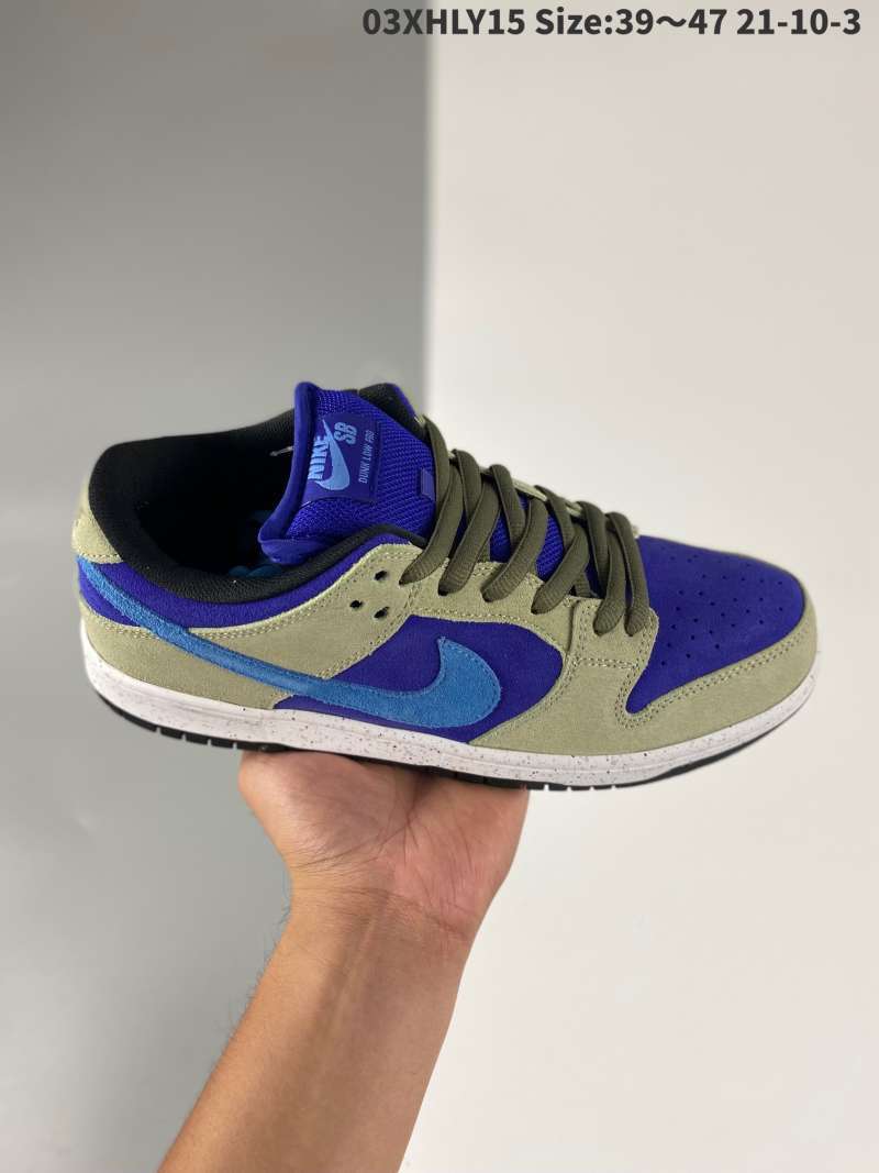 orange nike sb dunks