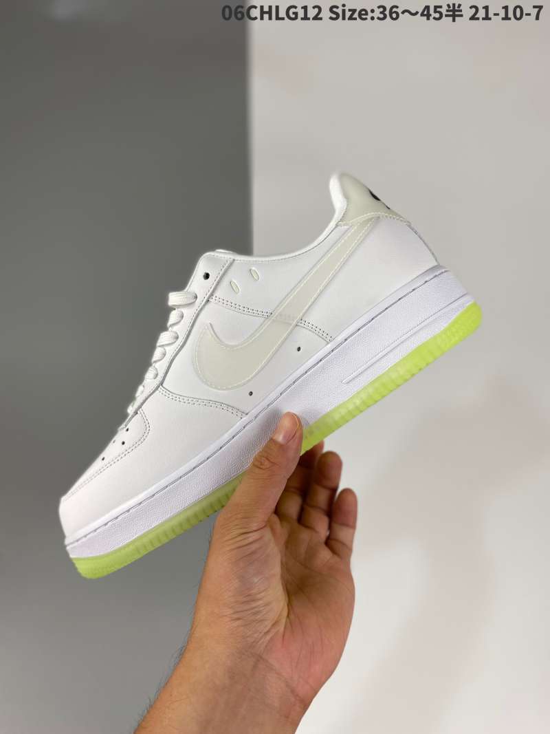 Promo NIKE AIR Force 1 low luminous smiling face ☻ low top casual board  shoes ct3228 - details 35.5 36.5 37.5 38 38 di Seller Liu Tao - China |  Blibli