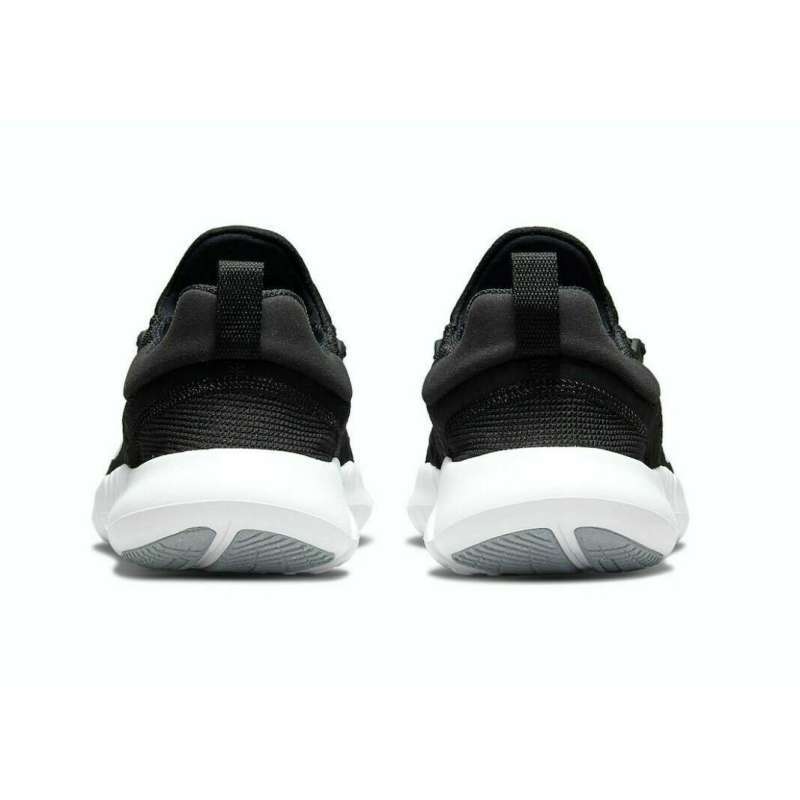 nike free run mens black and white