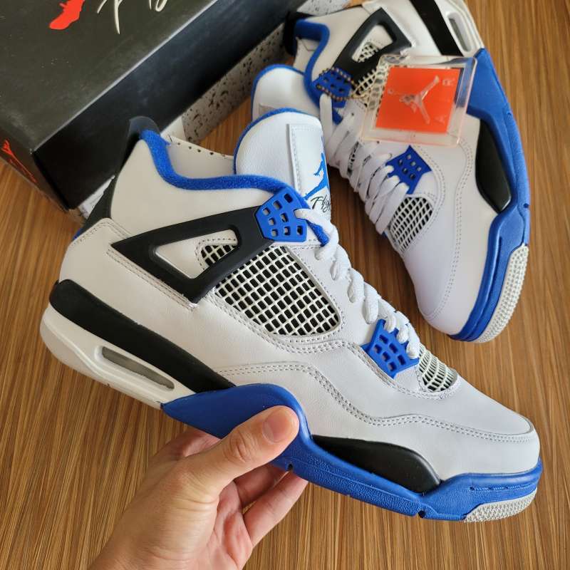 Air Jordan Retro Motorsports (2017) || white cement oreo unc blue