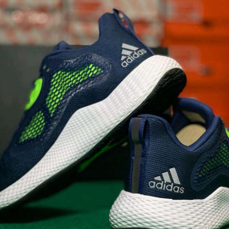 Promo ADIDAS Edge RC 3 original store (EE4160) Diskon 45% di Seller OMAH  SEPATU ORI - Kab. Semarang, Jawa Tengah | Blibli