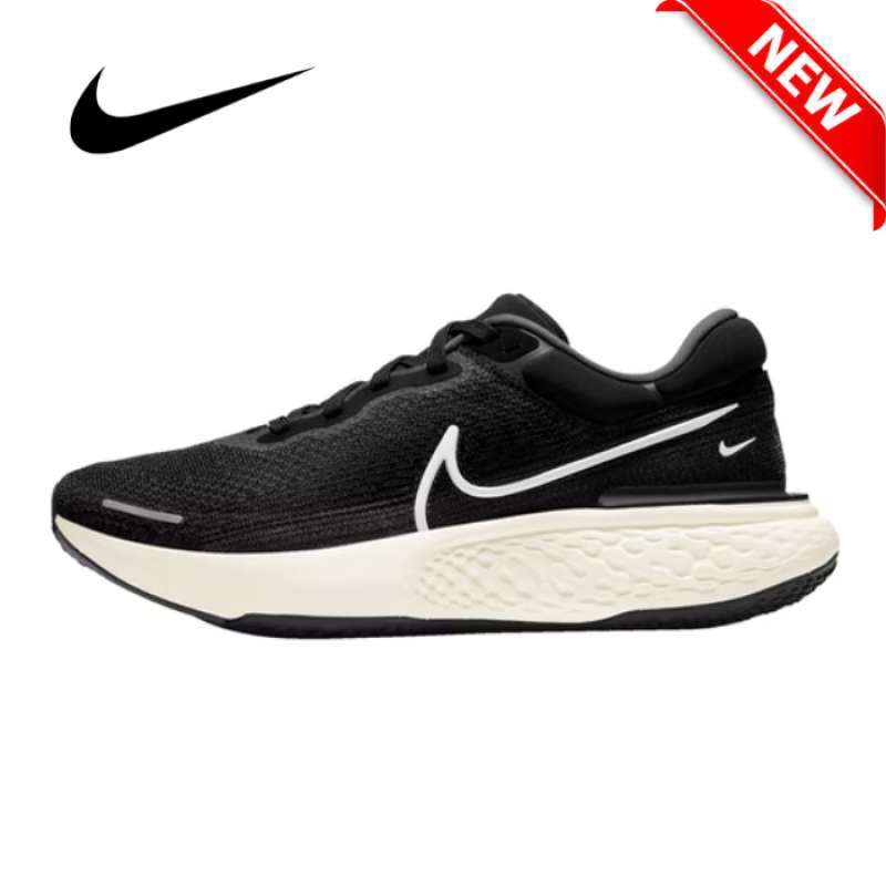 zoomx invincible white