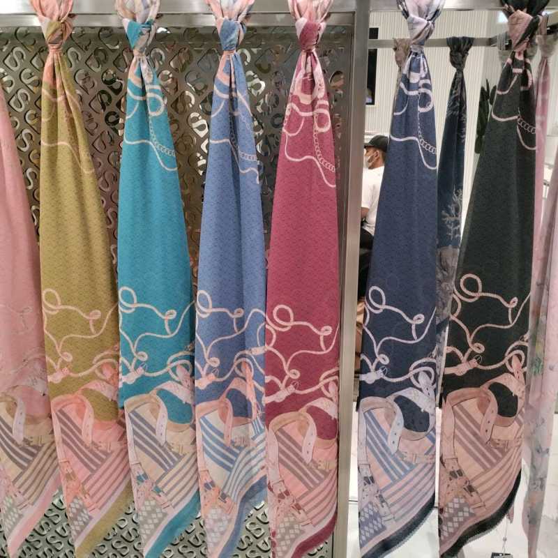 Jual CHAIN BUTTONSCARVES (SMALL SIZE)✨Pre❤️Mulus