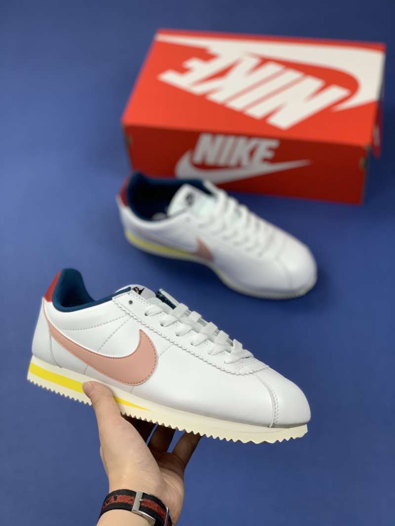 Sepatu shop forrest gump