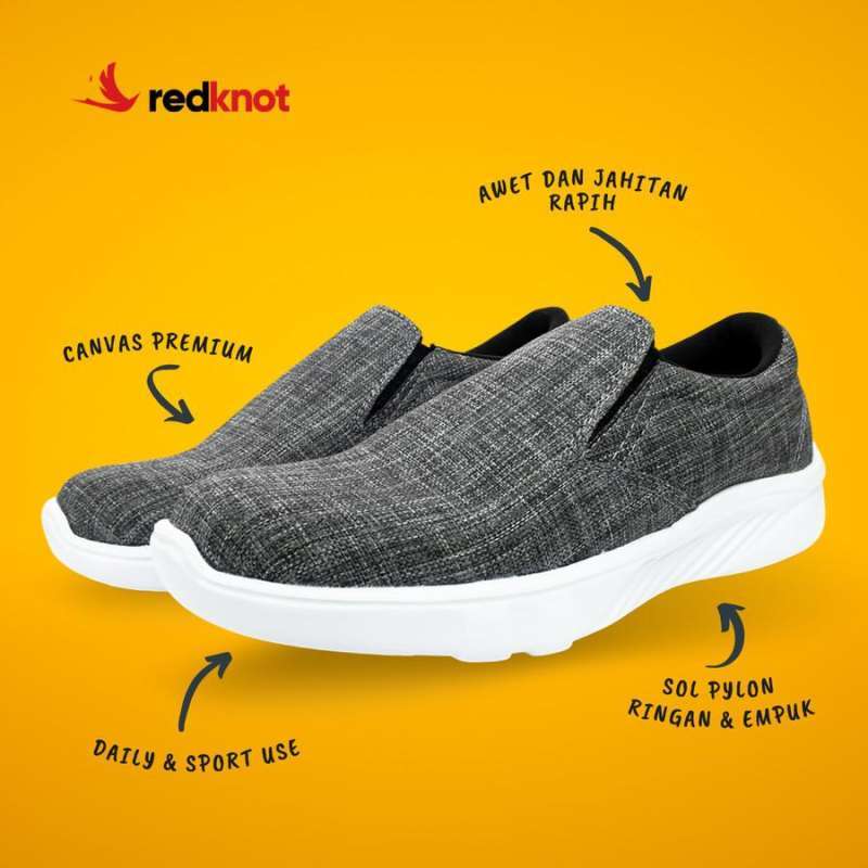 sepatu adidas slip on pria
