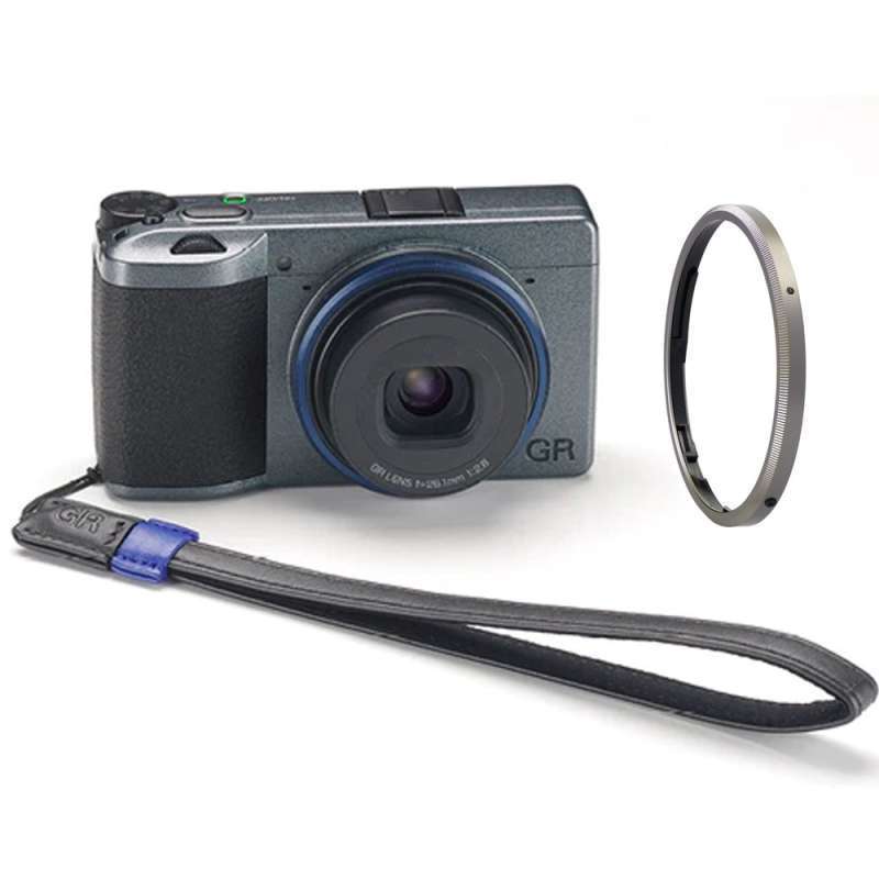RICOH GR III - 1