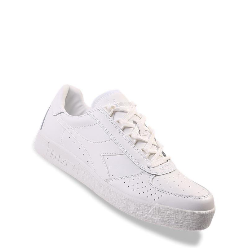 Harga sepatu diadora outlet borg elite