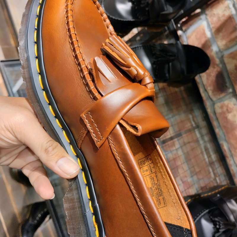 Jual Sale!!! Docmart Dr Martens Adrian Tassel Tan 36 45 New
