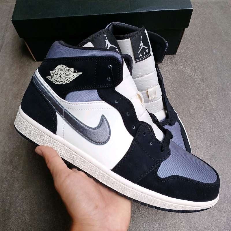 Jual Air Jordan 1 Mid Se Satin Grey Toe Smoke Grey Di Seller Forbs Rawa Buntu Kota Tangerang Selatan Blibli