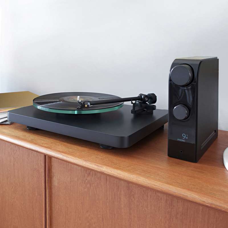 NAD D 3045 Hybrid Digital DAC Amplifier 