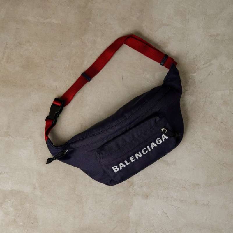 Waist bag balenciaga original deals