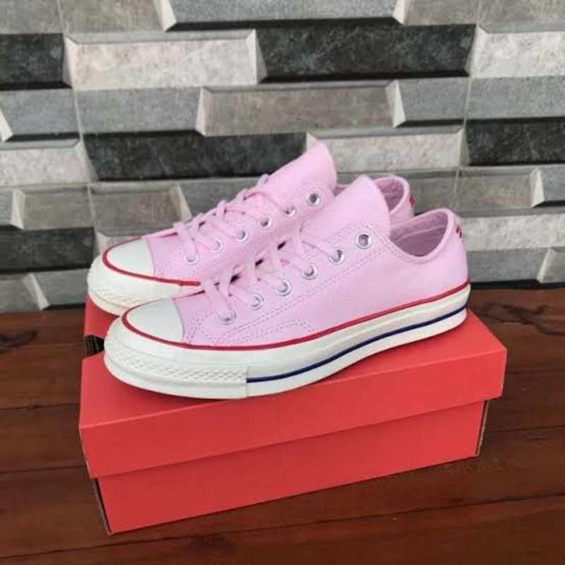 converse slip on pink