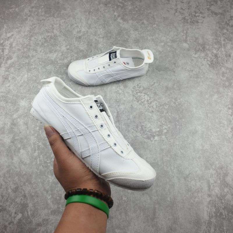 Onitsuka tiger slip on 04 hotsell