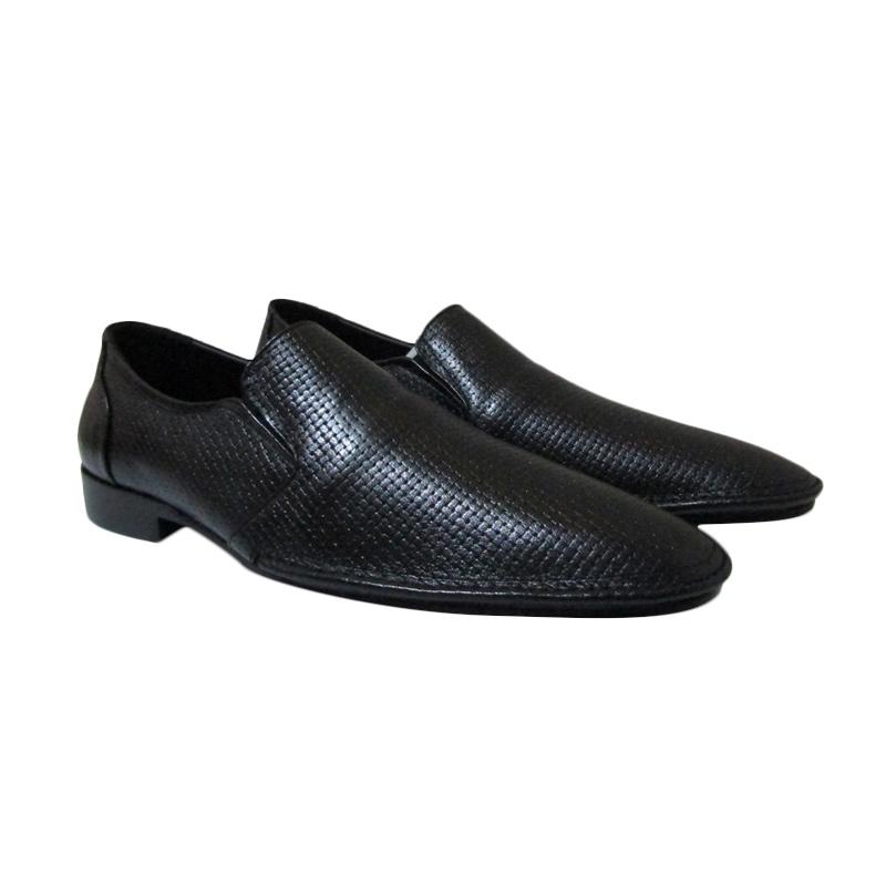Laborc Shoes Filbert Pantofel Knit Sepatu Pria - Black