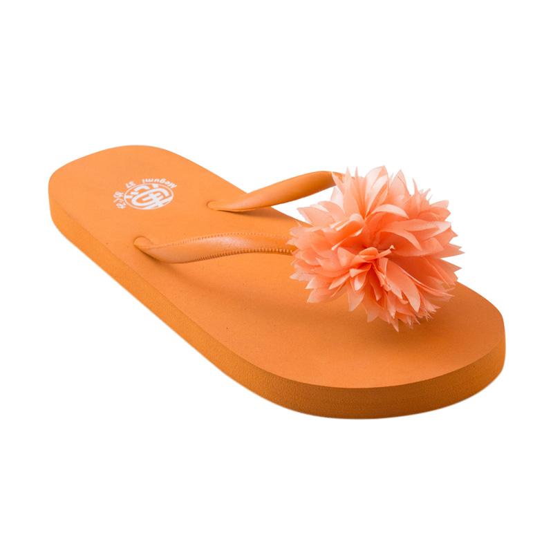 Megumi Pompom Sandal Flip Flop Wanita - Orange