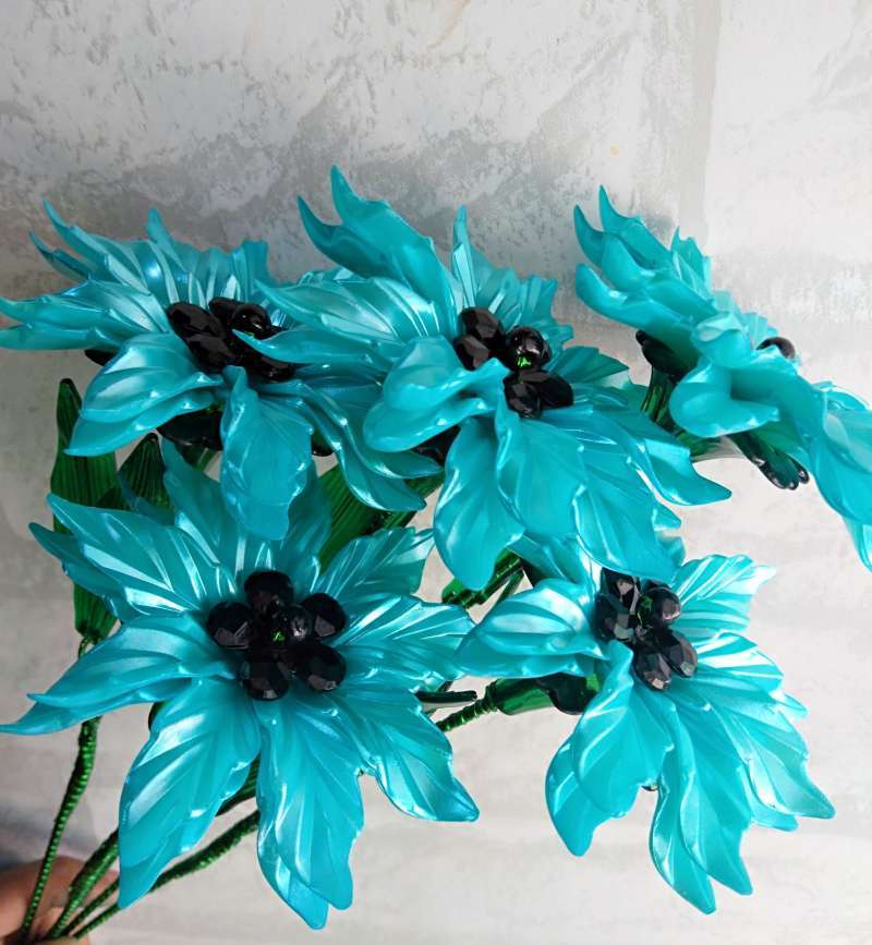 Bunga Matahari Biru : Mobil Kuning Total Jumlah Kotak Lunchbox Lukisan Minyak Langit Biru Bunga Matahari Mobil Biji Bunga Matahari Png Pngwing - Pilih bunga krisan warna putih, ungu, atau biru untuk diberikan kepada sahabatmu.