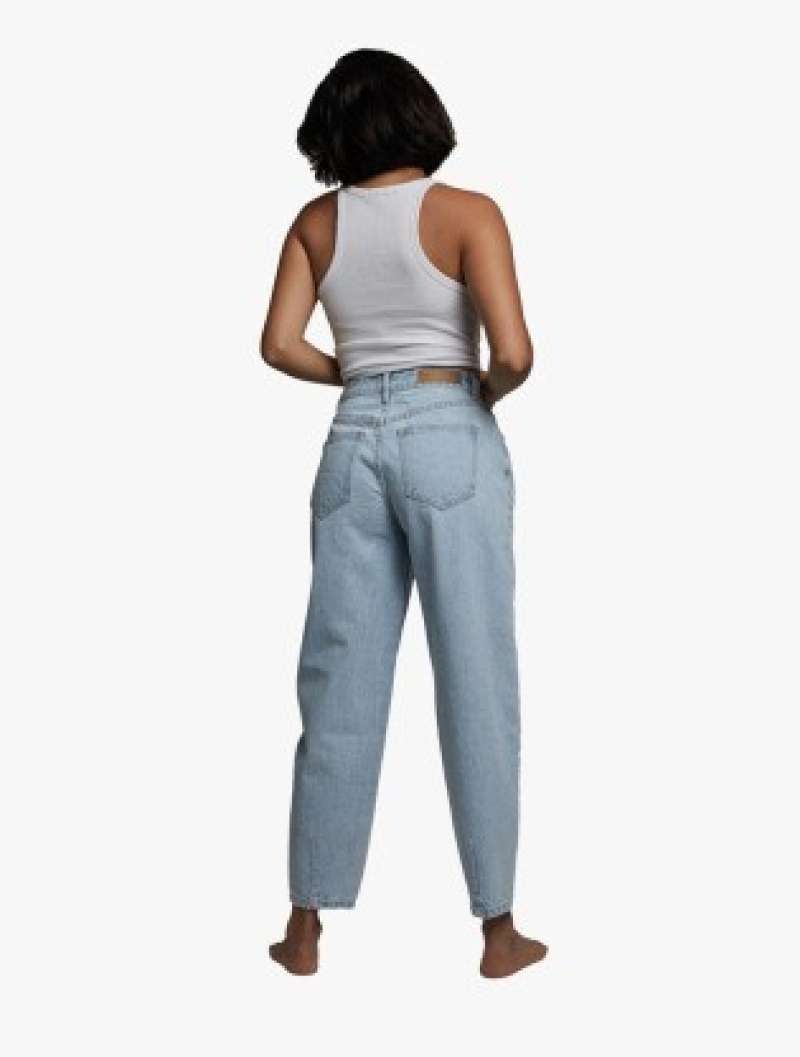 Petite Slouch Mom Jean 