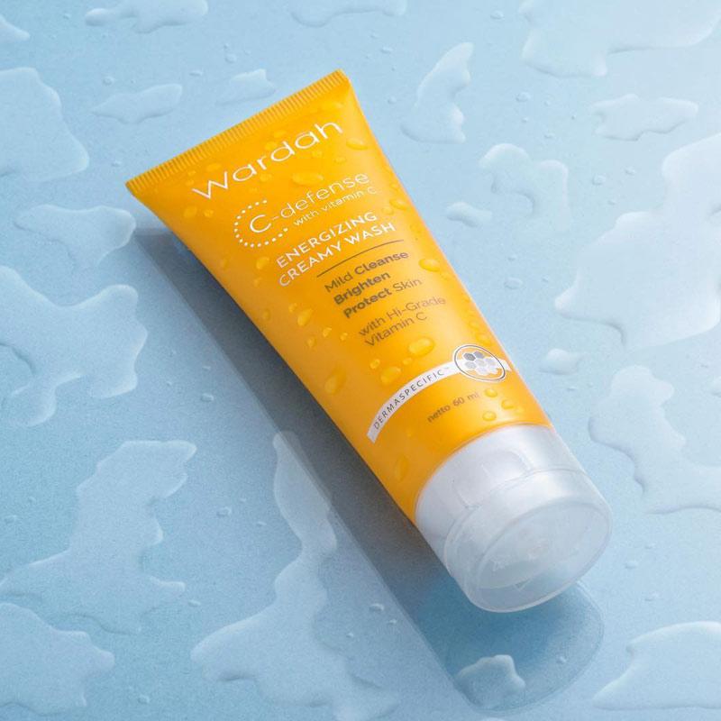 wardah creamy wash c defense